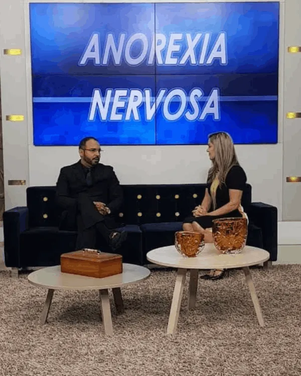 Juliano Lopes em programa de TV sobre anorexia nervosa